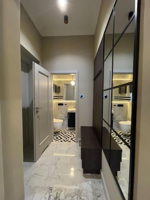 Crown Pearl - Wonderful Apartment, 110Scm, 4 Rooms Краків Екстер'єр фото