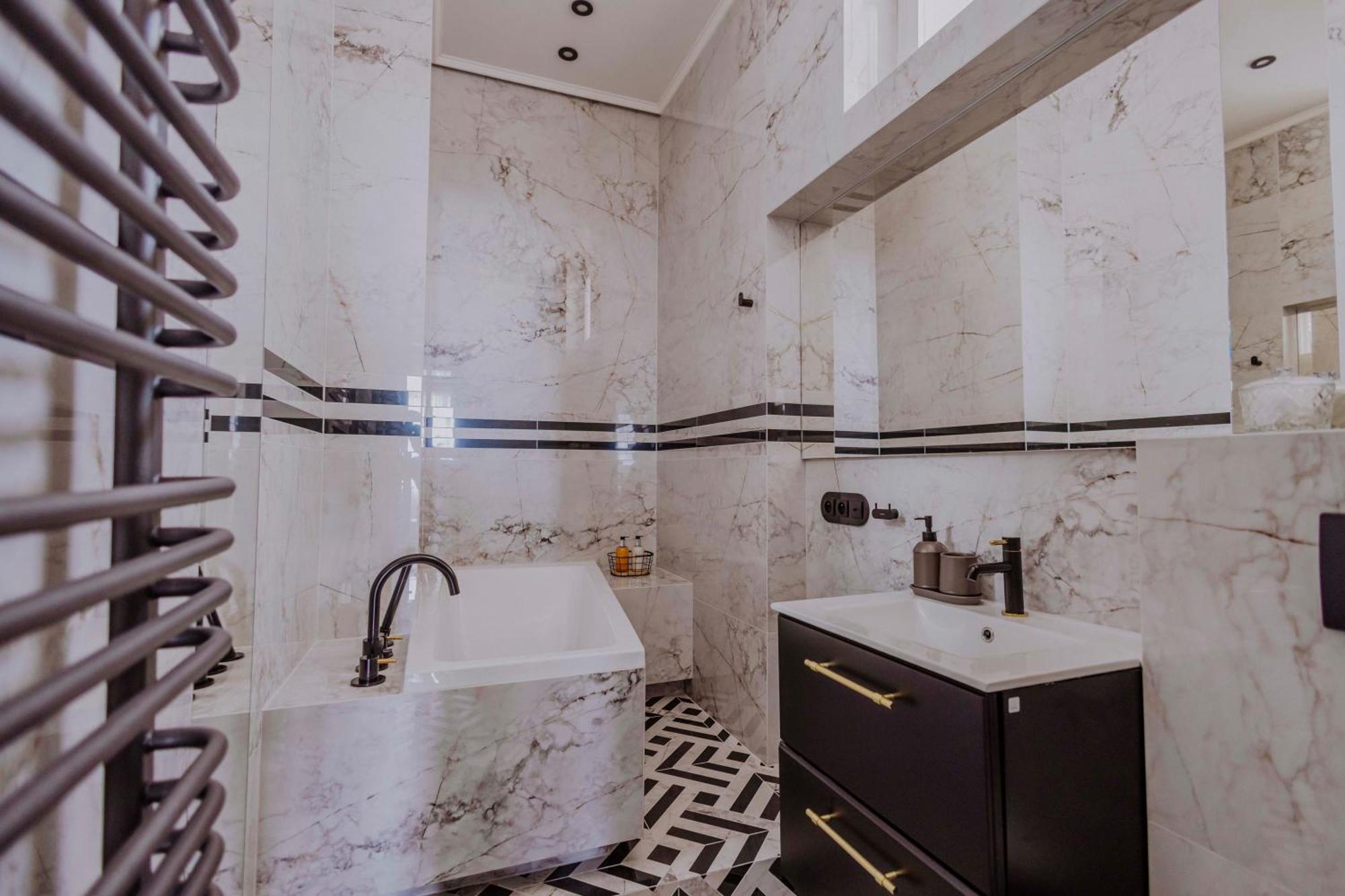 Crown Pearl - Wonderful Apartment, 110Scm, 4 Rooms Краків Екстер'єр фото