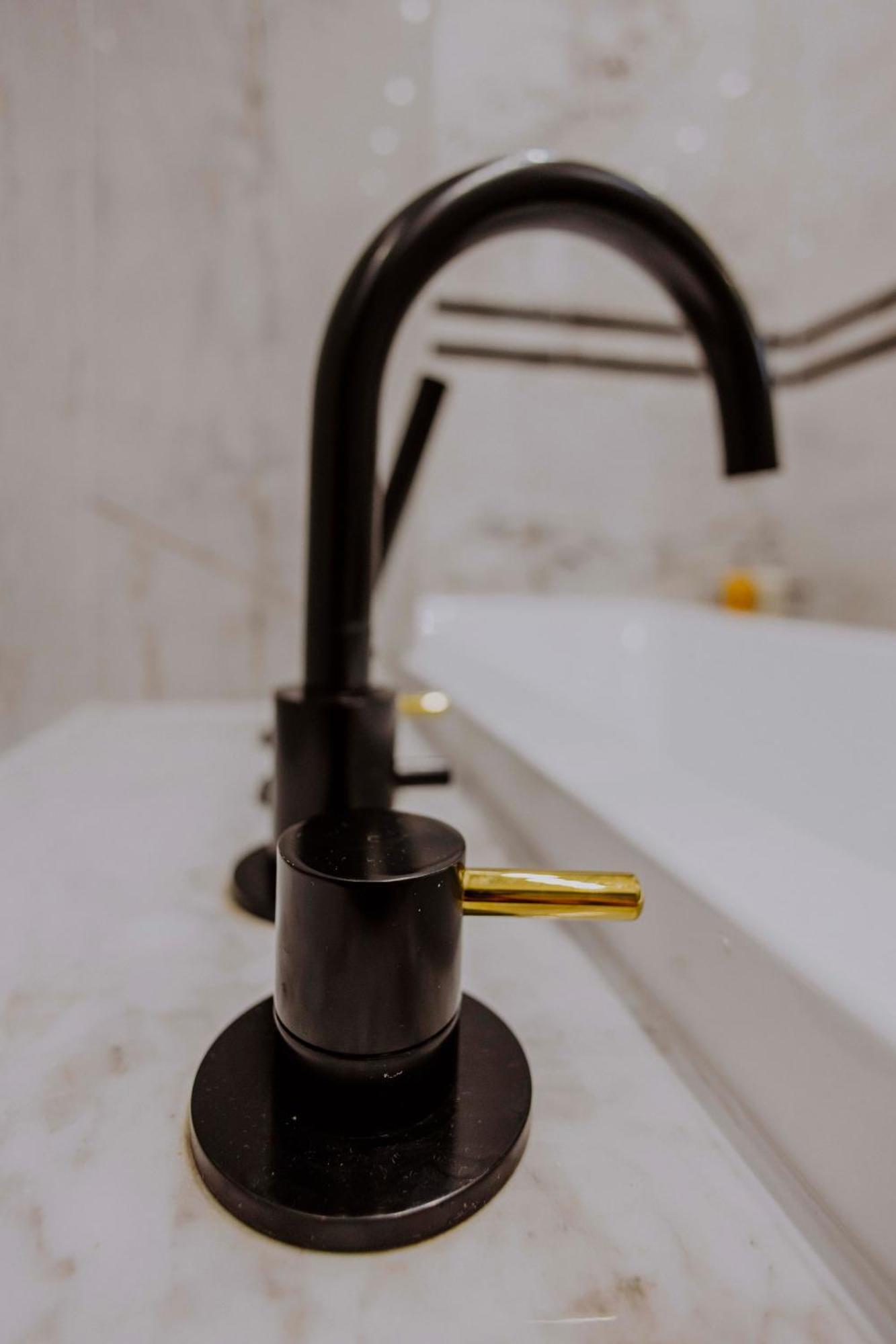 Crown Pearl - Wonderful Apartment, 110Scm, 4 Rooms Краків Екстер'єр фото